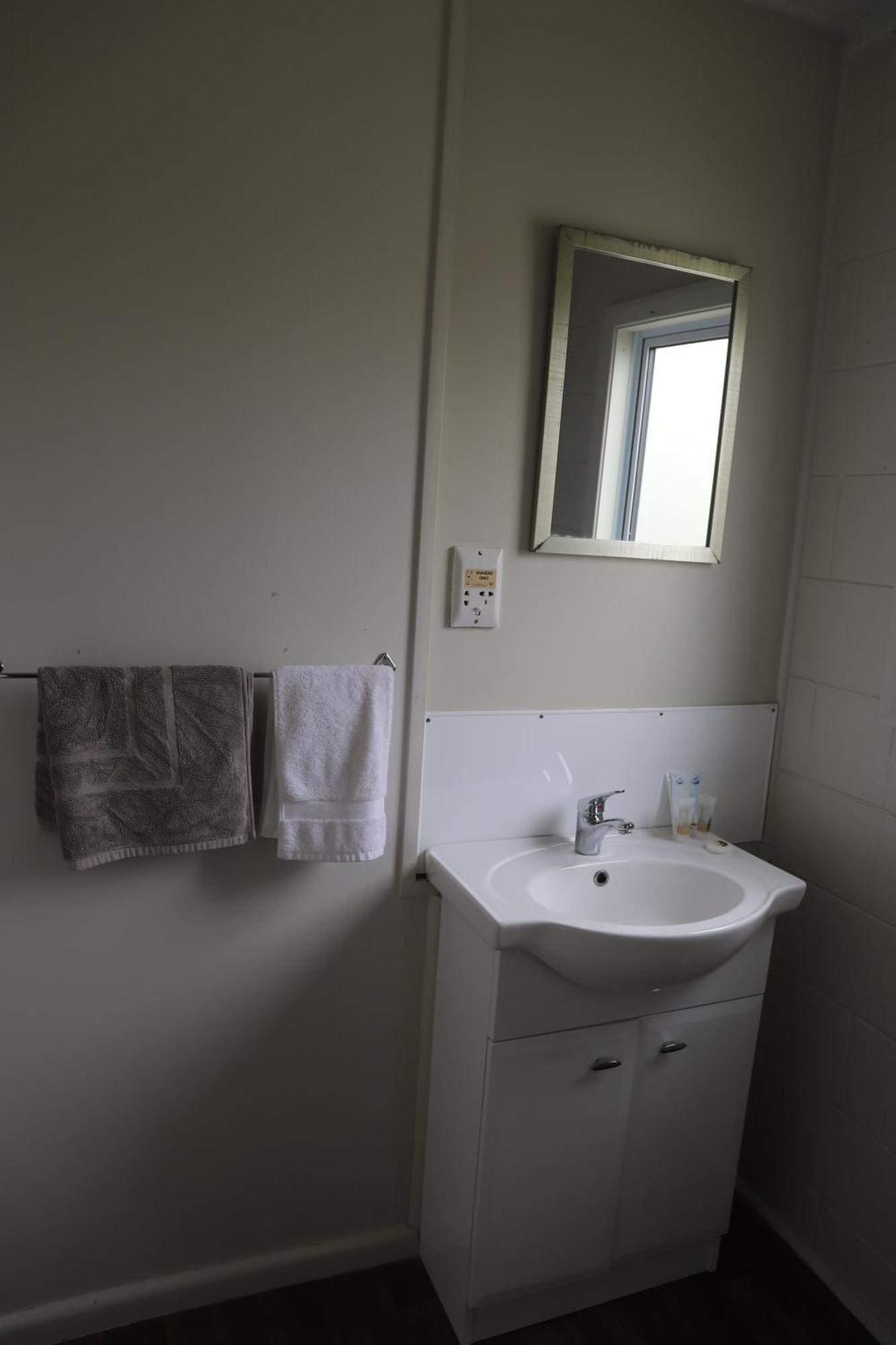 Sierra Beachfront Motel Кайкура Екстериор снимка