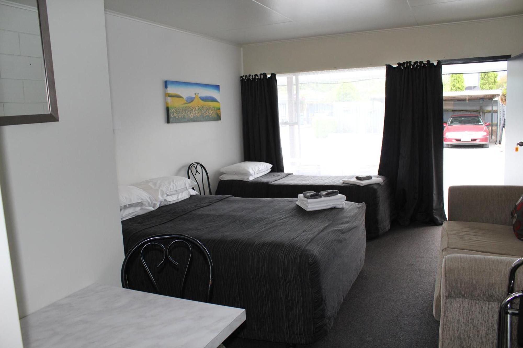 Sierra Beachfront Motel Кайкура Екстериор снимка