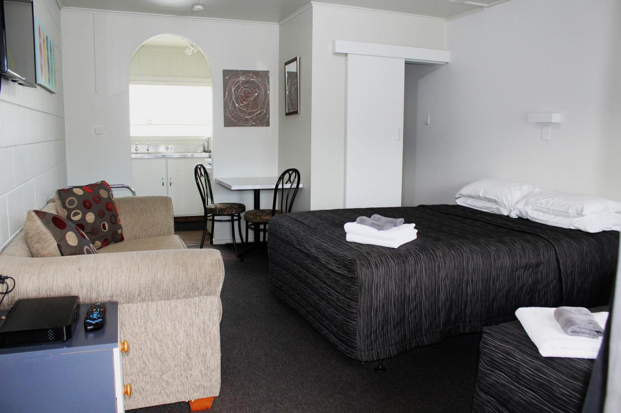Sierra Beachfront Motel Кайкура Екстериор снимка