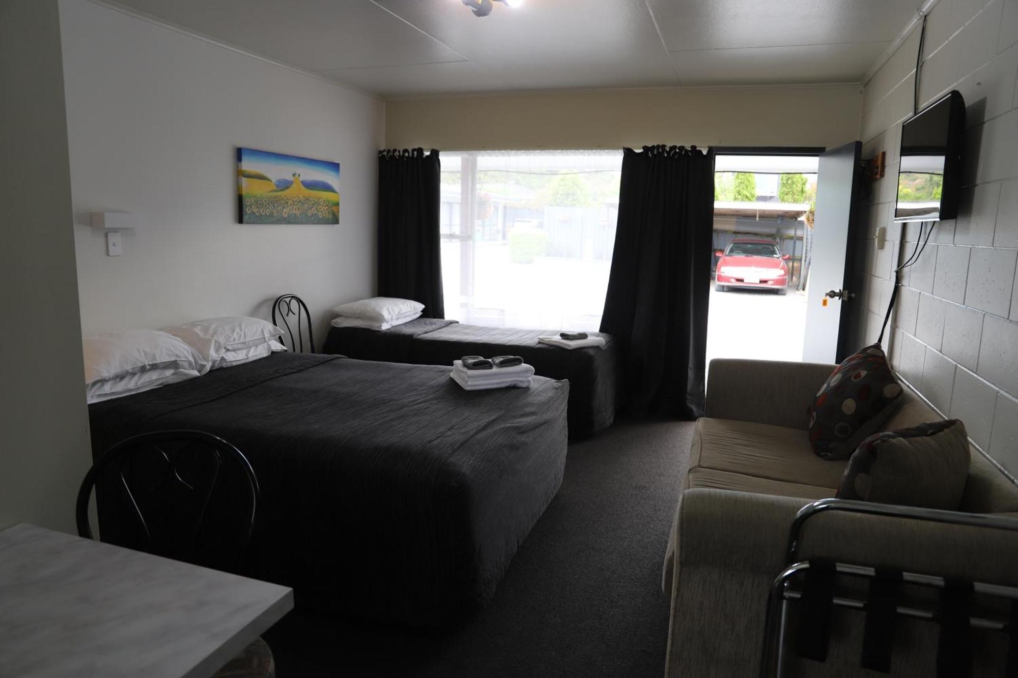Sierra Beachfront Motel Кайкура Екстериор снимка