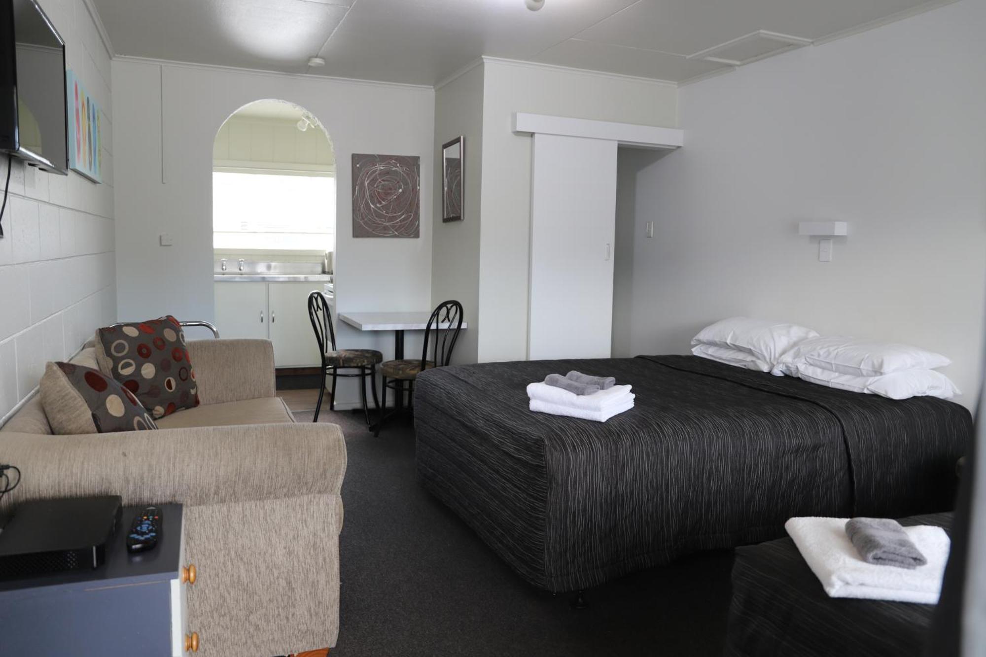 Sierra Beachfront Motel Кайкура Екстериор снимка